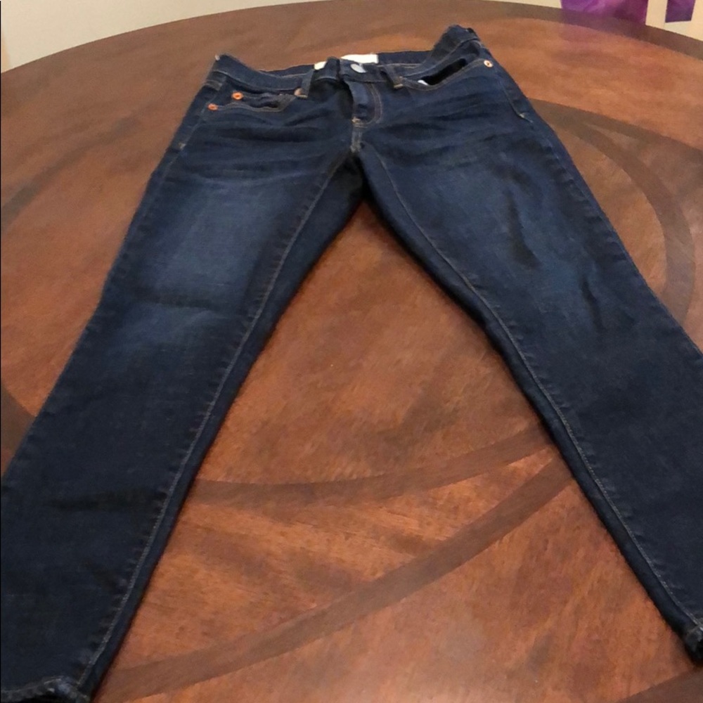 Gap best girlfriend jeans size 24